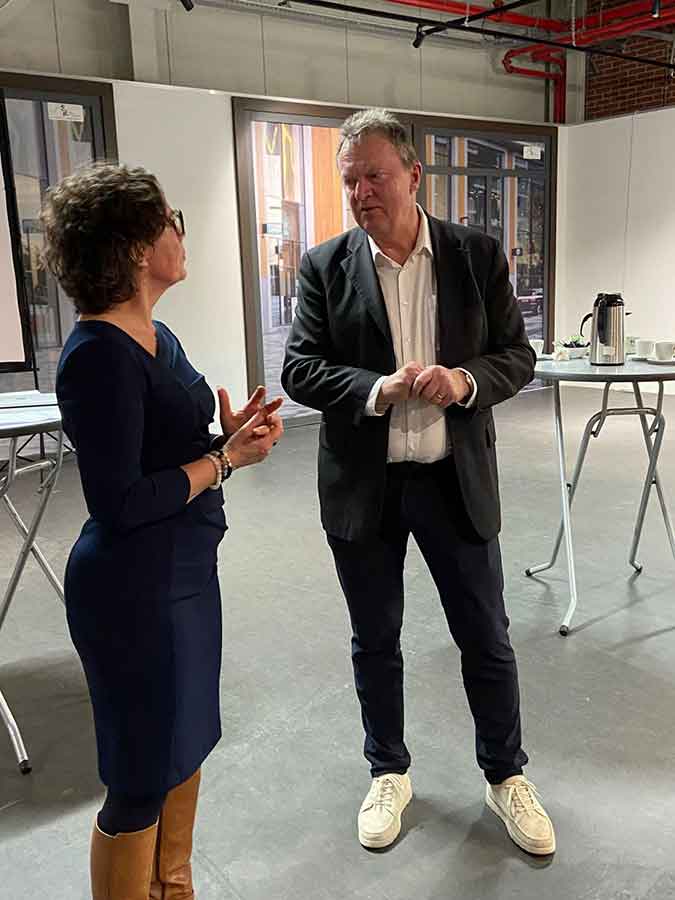 HEMI_Commissaris_675x900_01